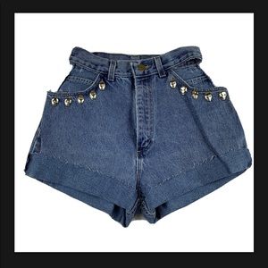 Women’s Wrangler Skull Studded Open Hip Shorts